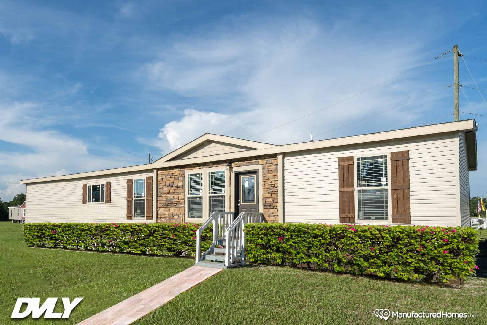 The big chief hero, elevation, and exterior home features