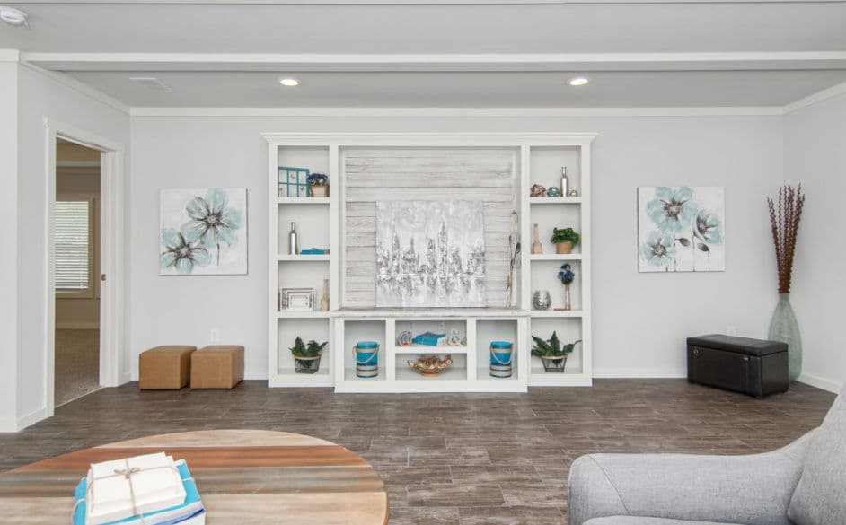 Haven 6368 interior home features