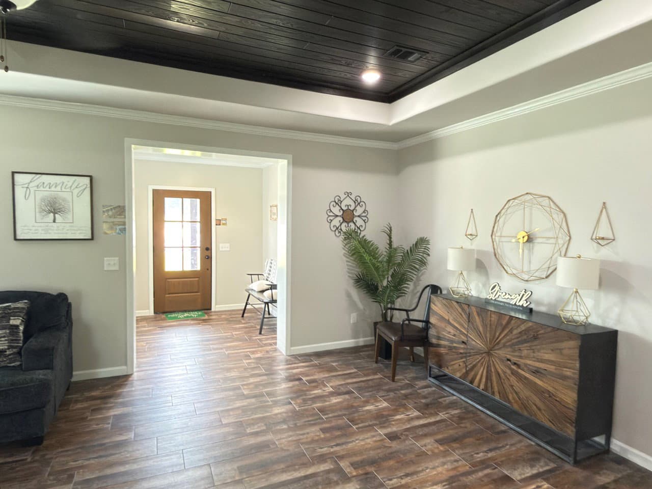 Woodside interior home features