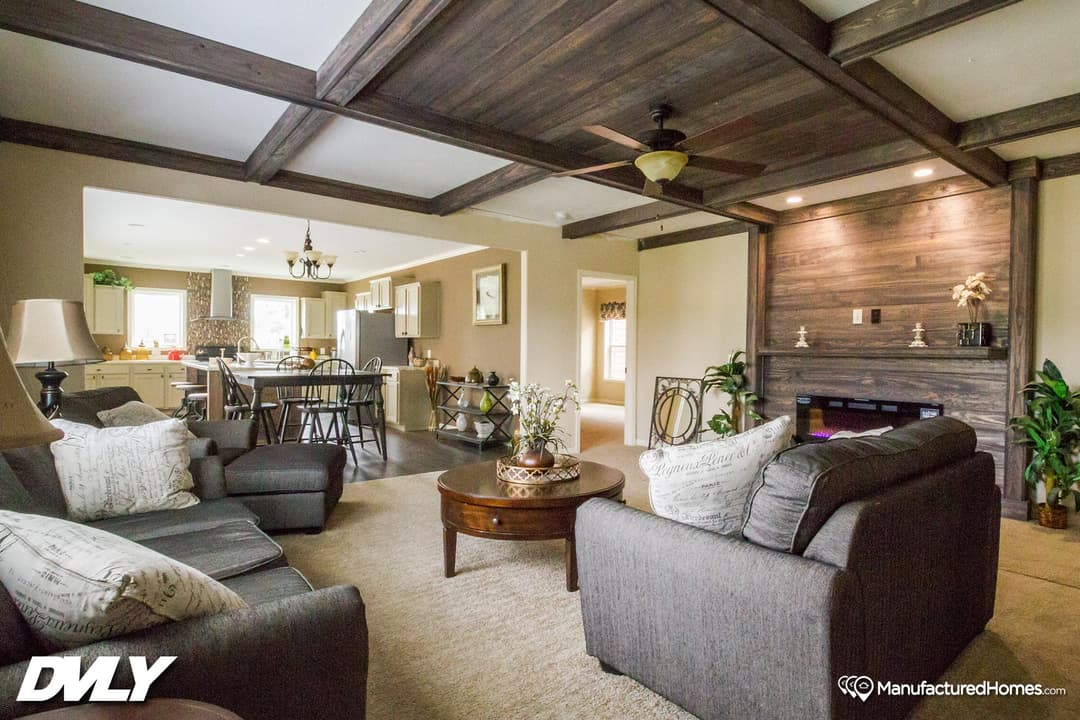 Ahaveh interior home features