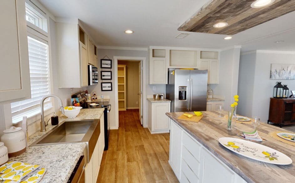 Mustang meadows p56p interior home features