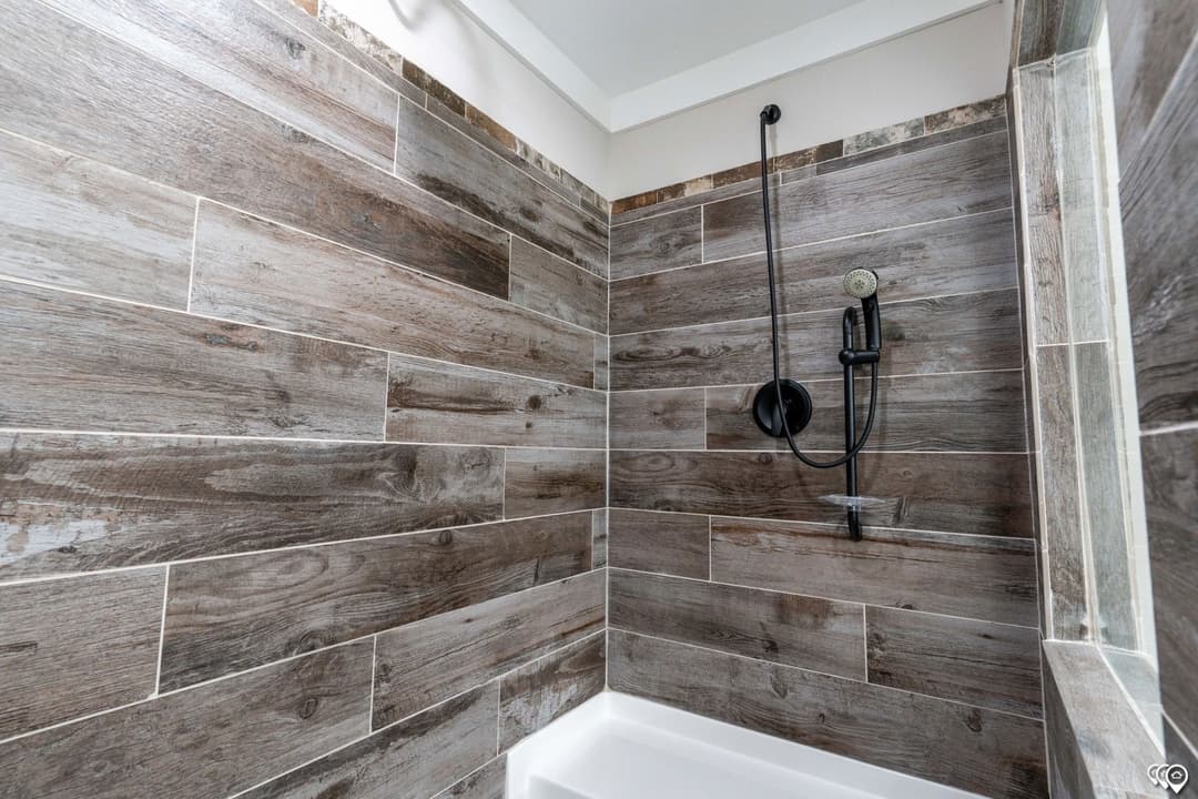 The barndominium bathroom home features