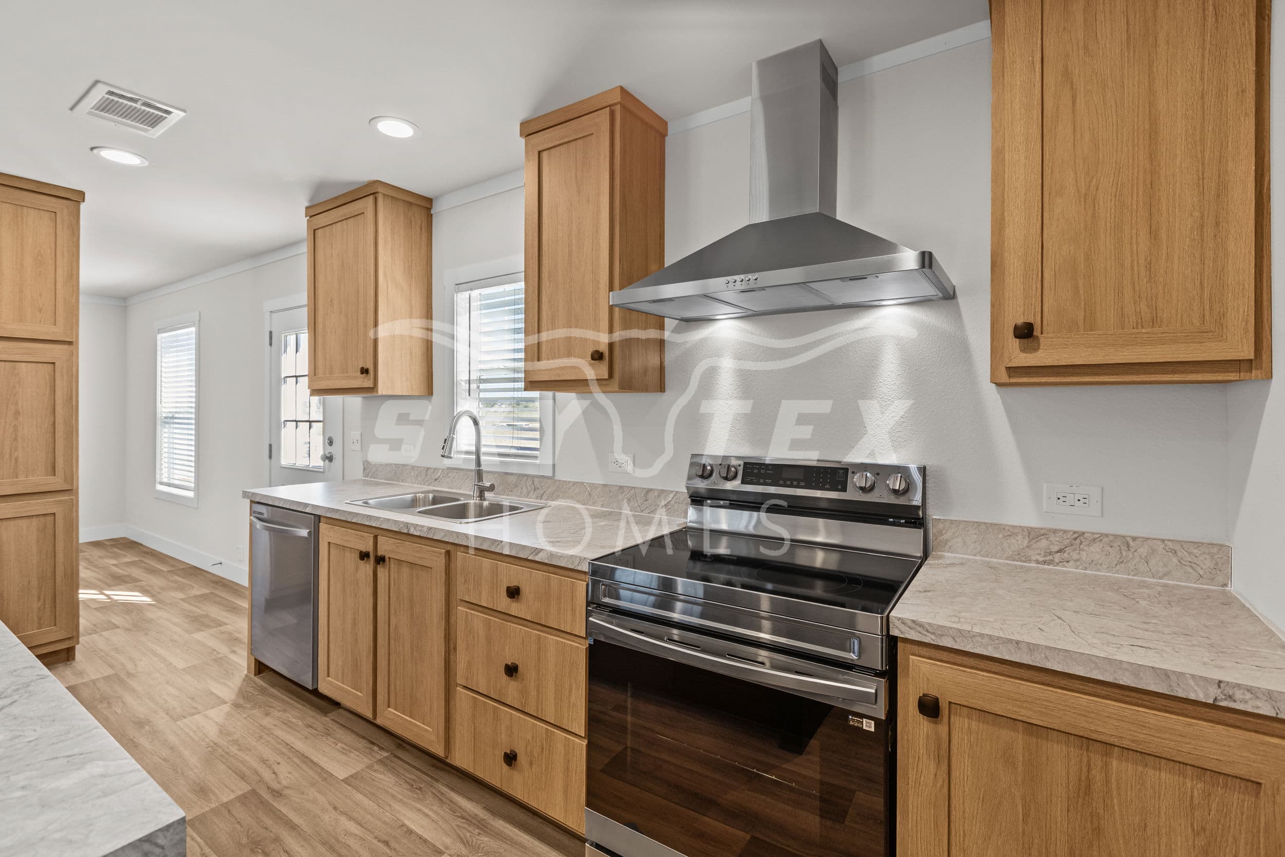 2240 stevens rd., somerset - 1.18 acres kitchen home features