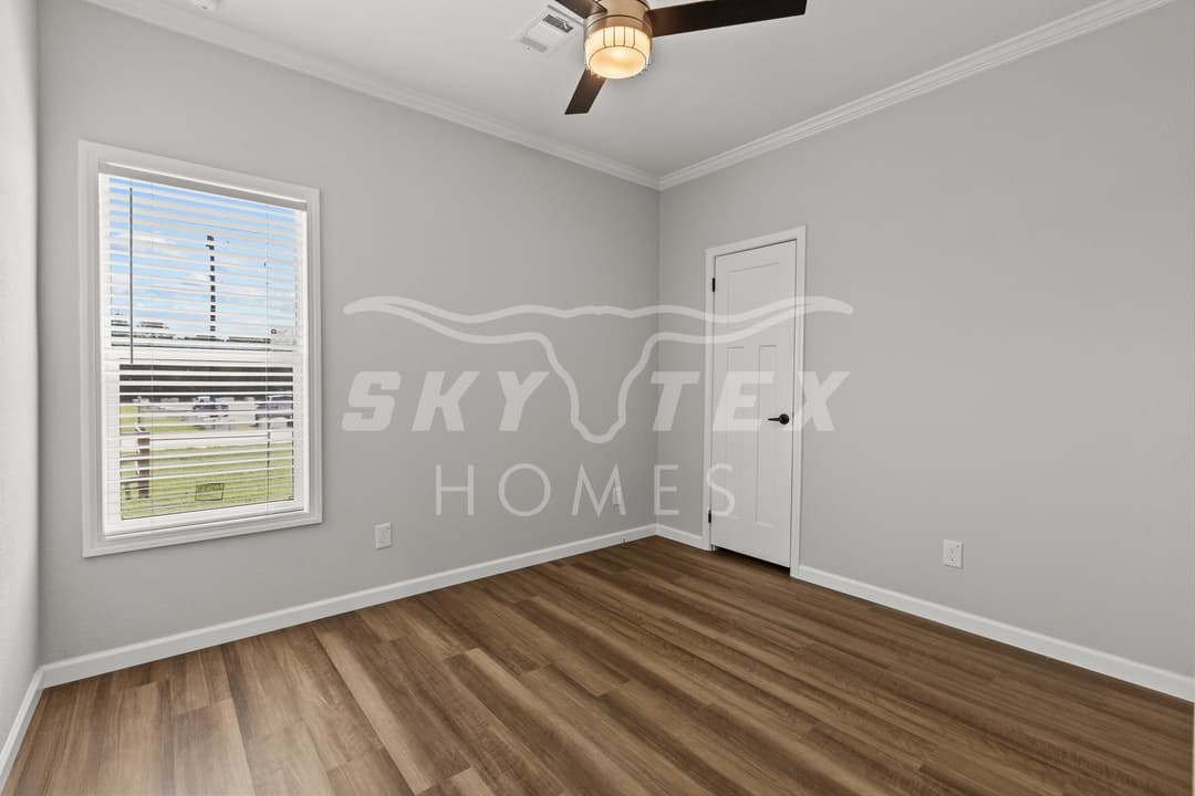 Forge interior and bedroom home features