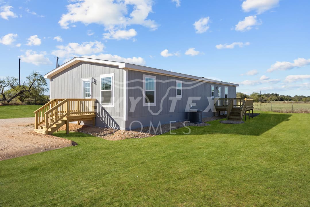 2354 stevens rd., somerset - 1.18 acres exterior home features