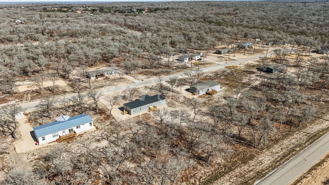 132 syrah st., la vernia - 1.05 acres exterior home features