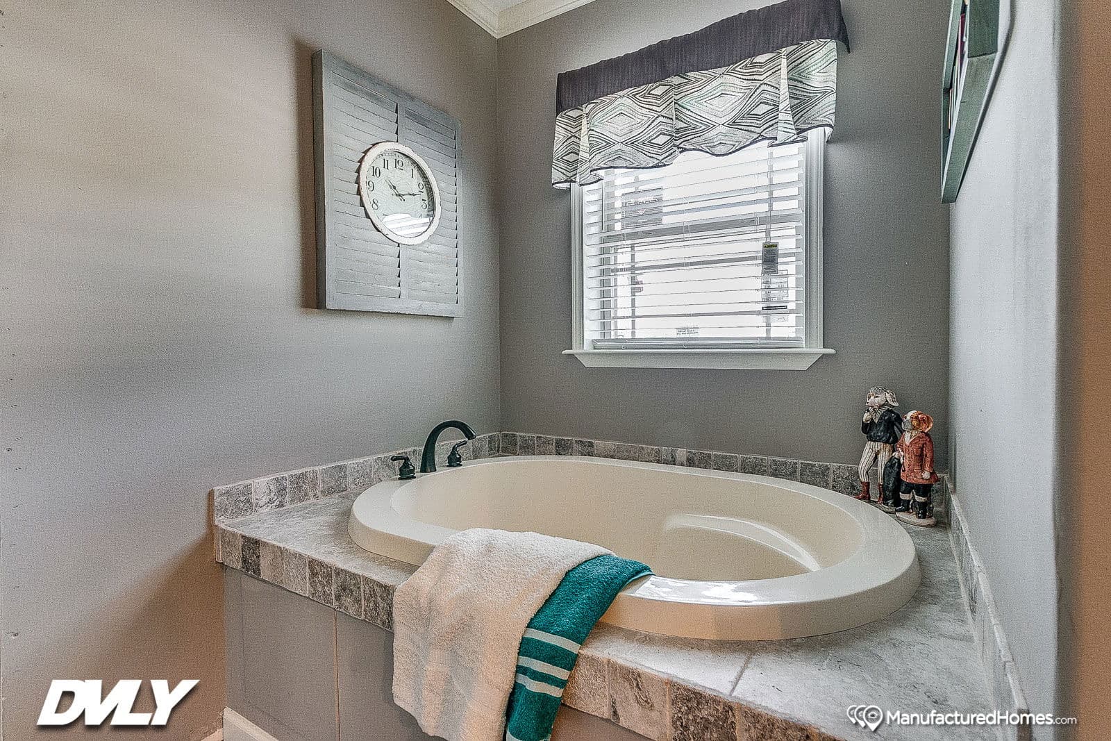 The kairos bathroom home features