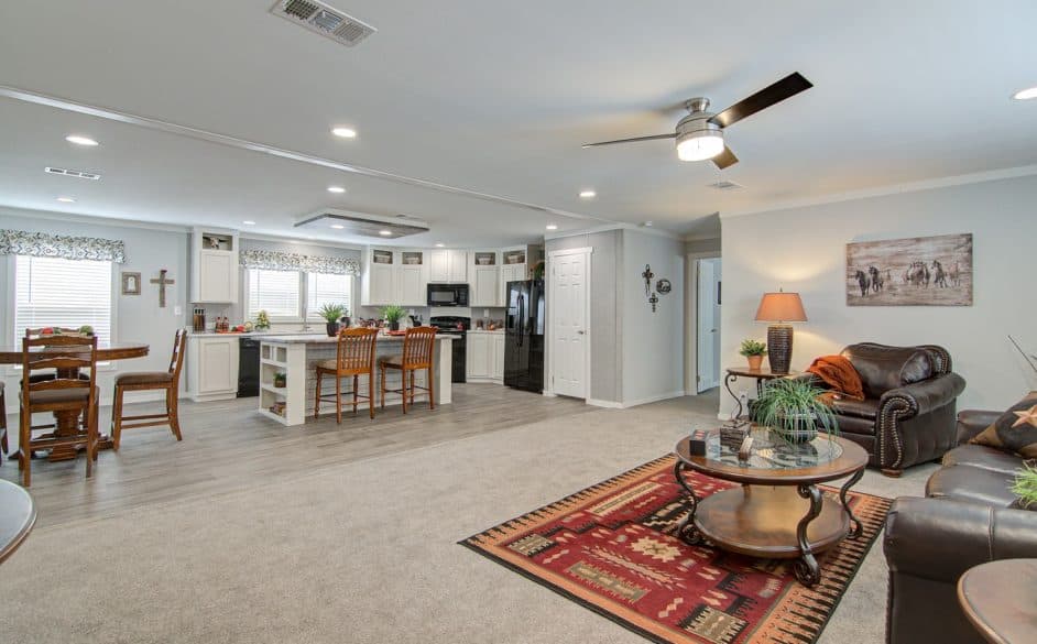 Cheyenne t66a interior home features