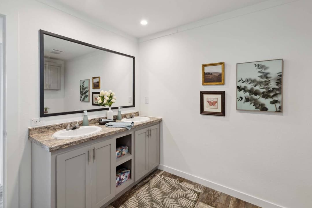 Trinity bathroom home features