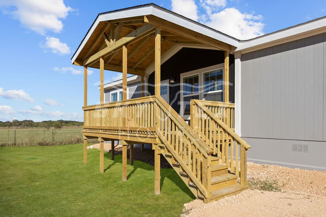 2354 stevens rd., somerset - 1.18 acres exterior home features