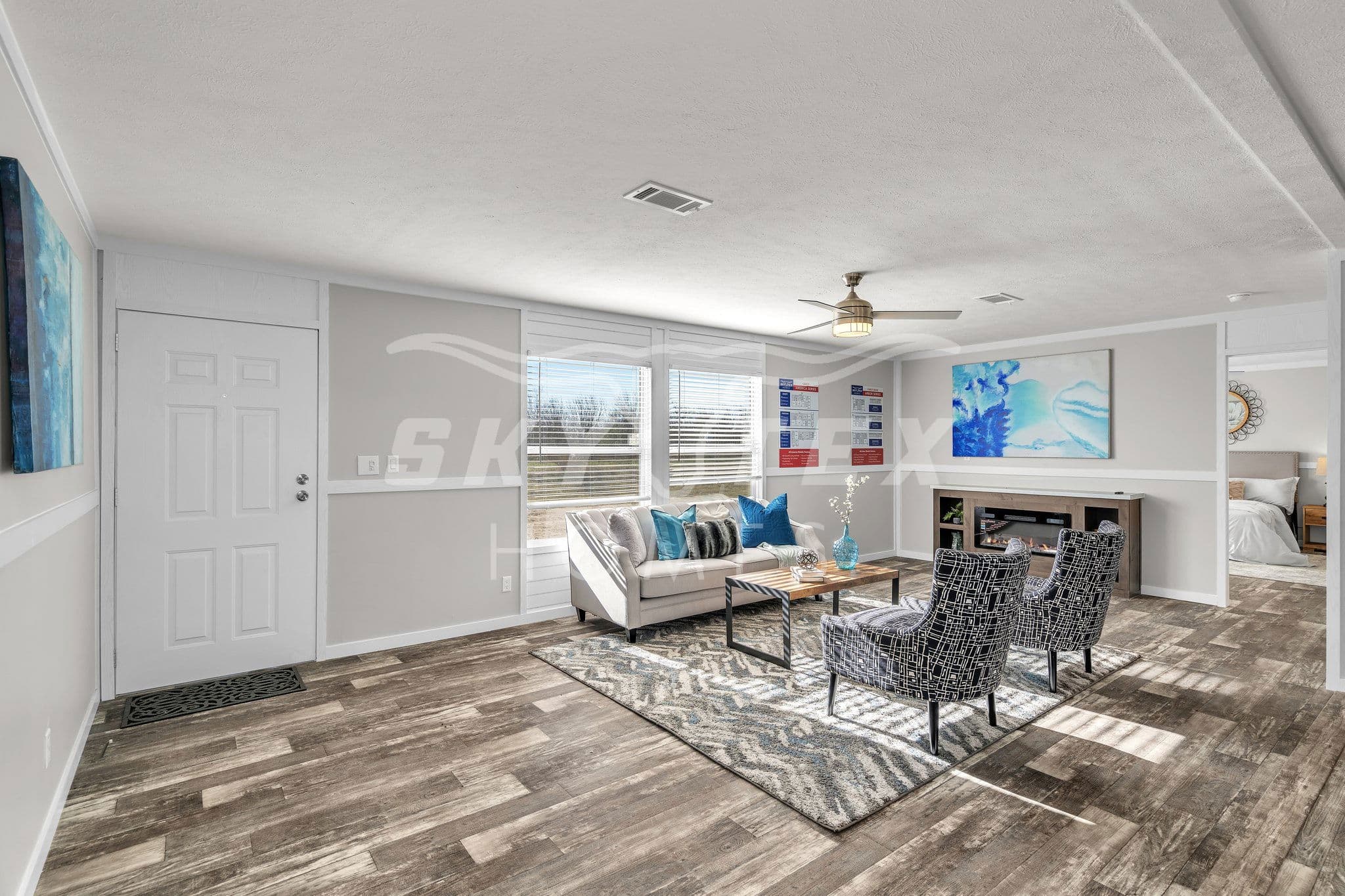 Valu maxx 28563m interior home features