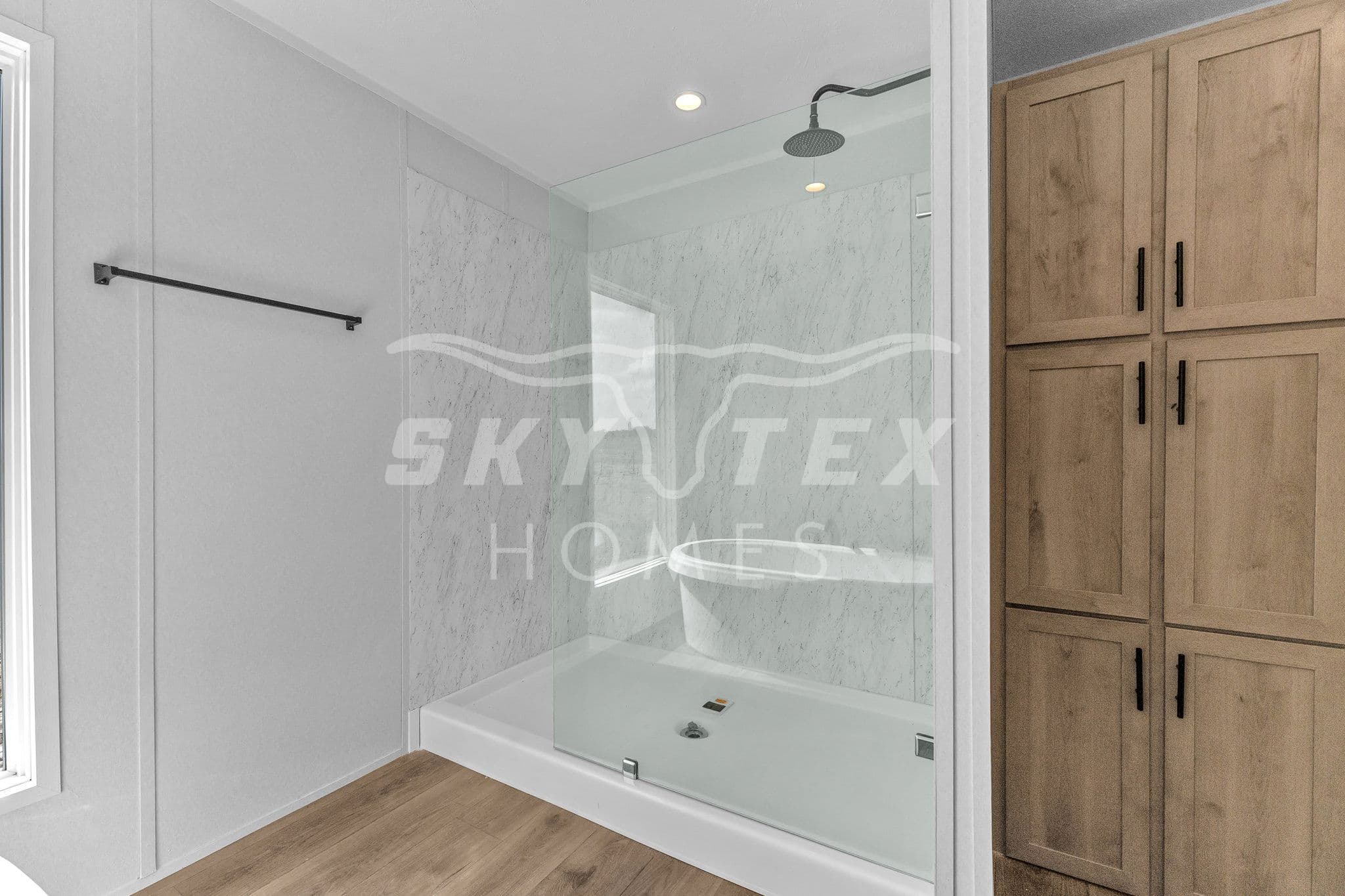 American dream 32563d interior and bathroom home features