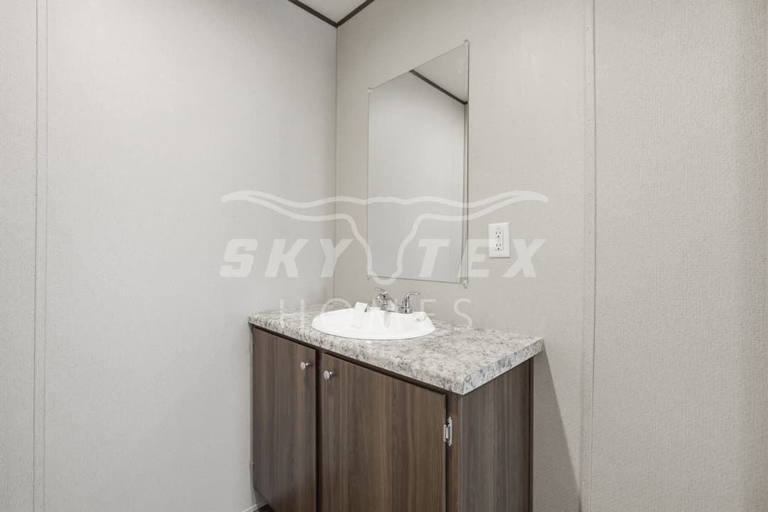 Redwood interior and bathroom home features