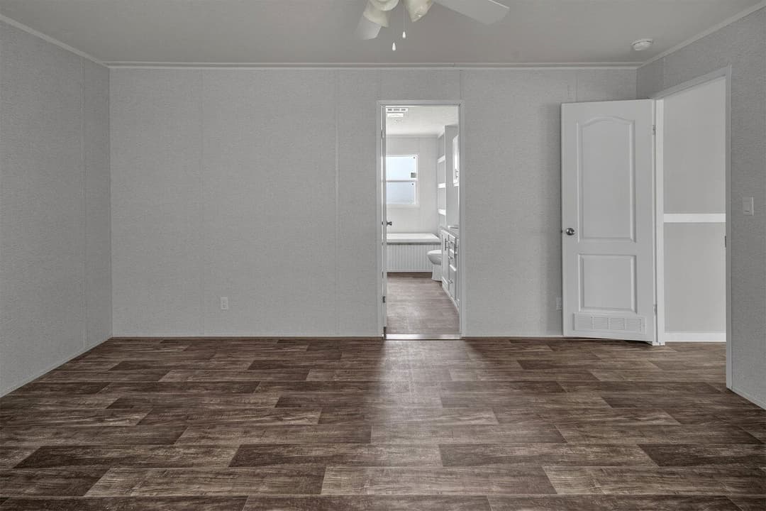 Dakota interior home features