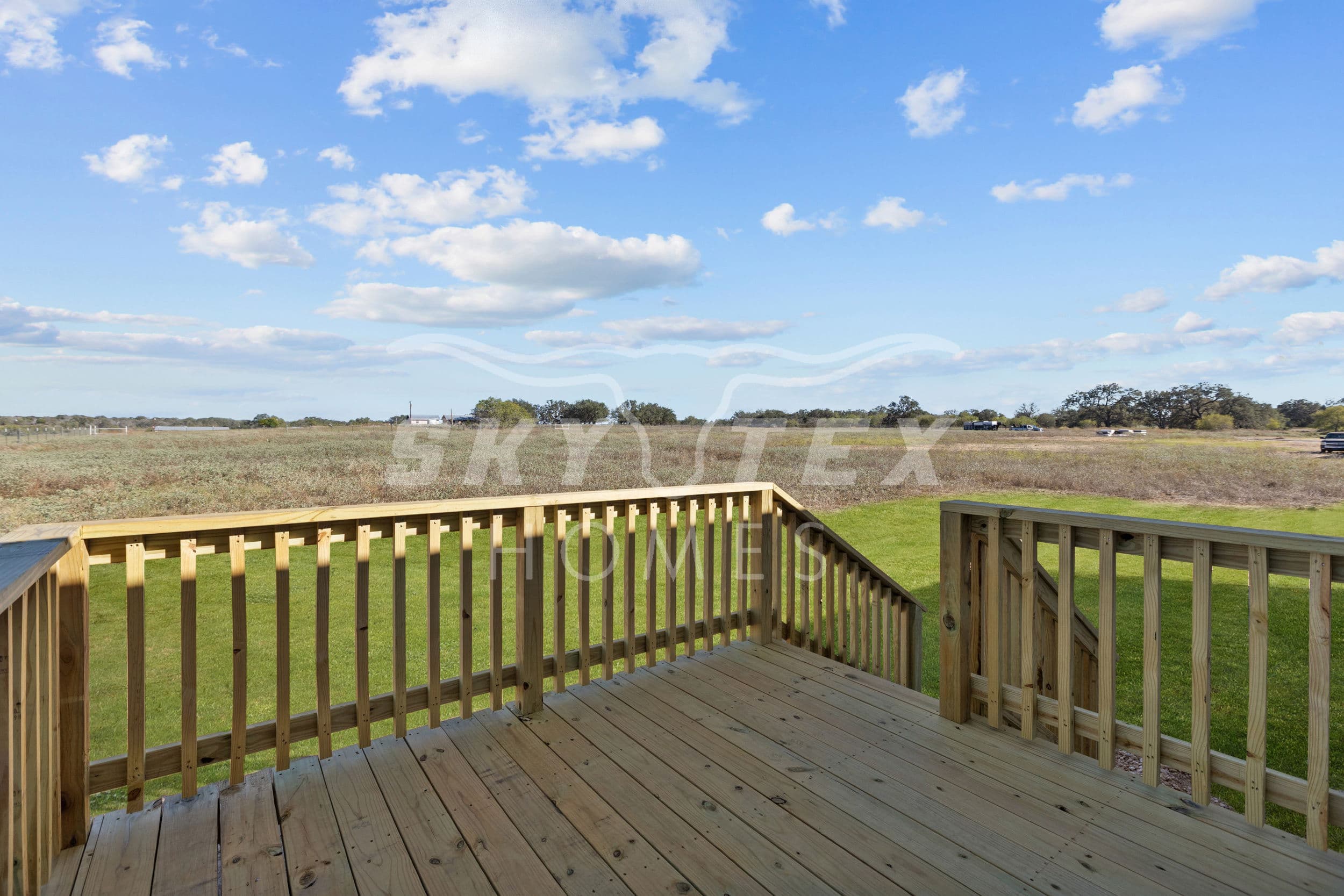 2354 stevens rd., somerset - 1.18 acres exterior home features