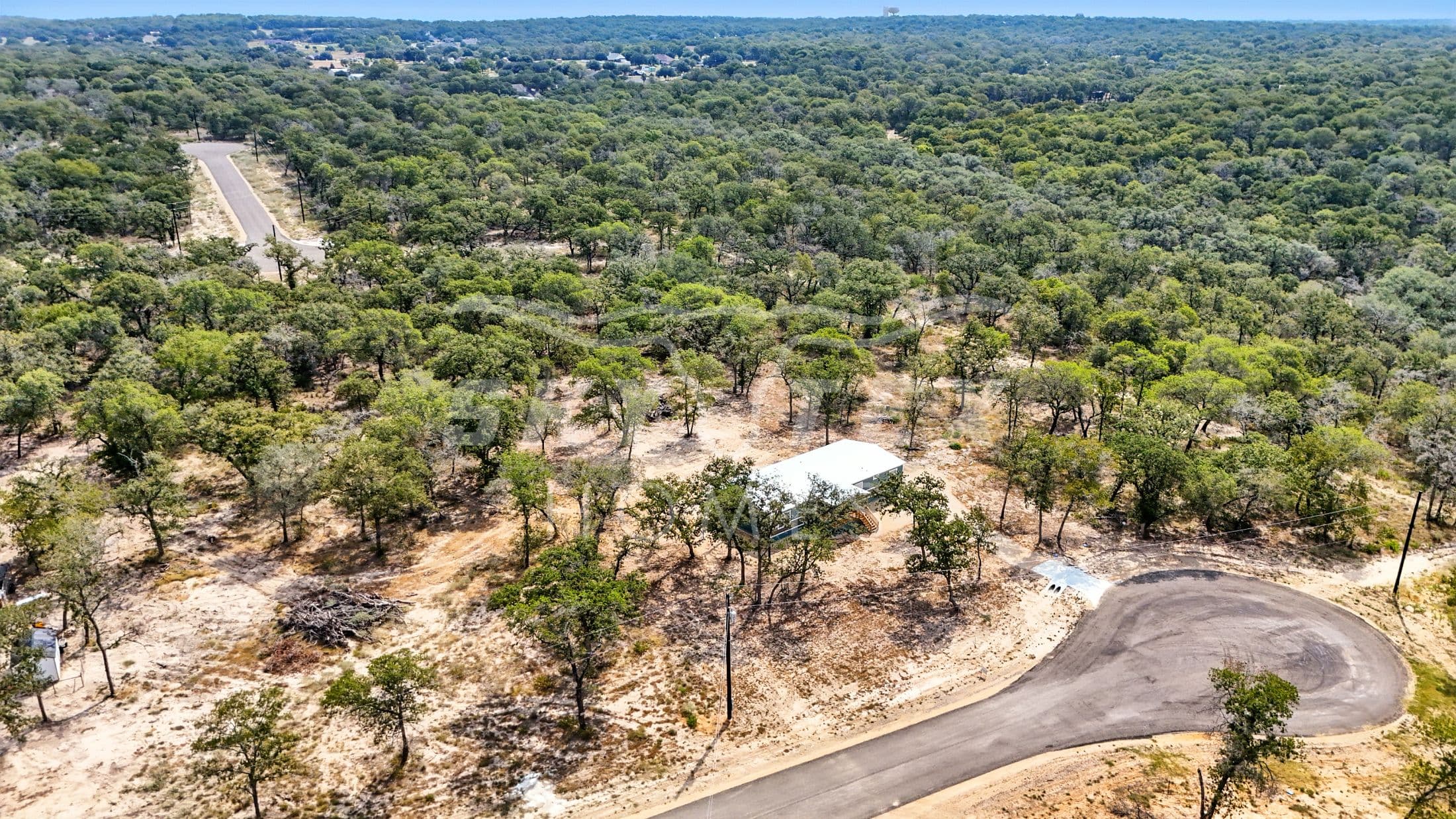 149 syrah st - freedom - 1.0 acre - pending  home features