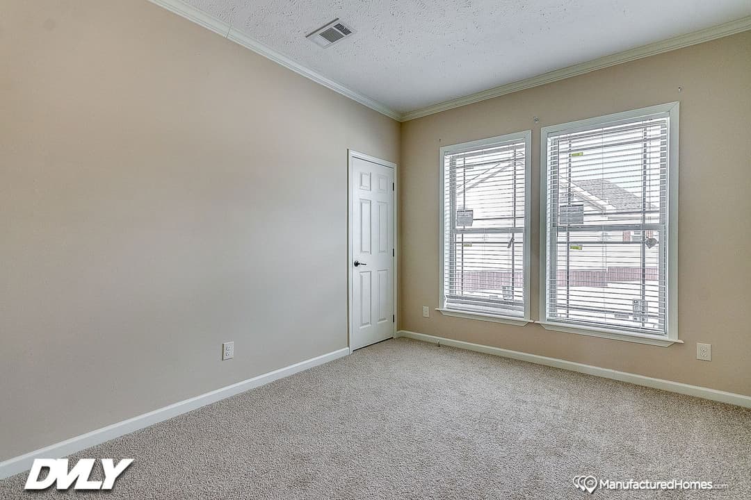 Charis house bedroom home features