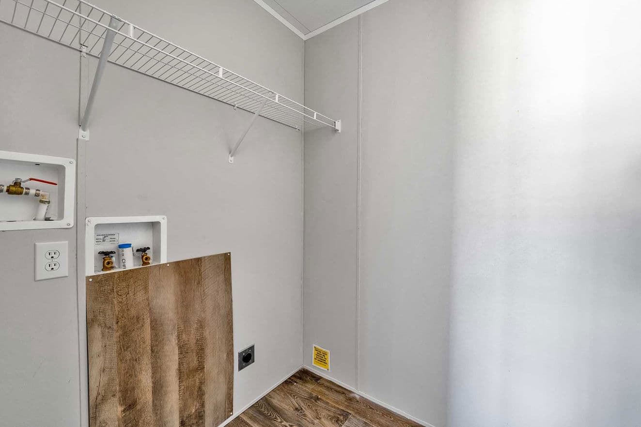 Valuhomes 14663p interior home features