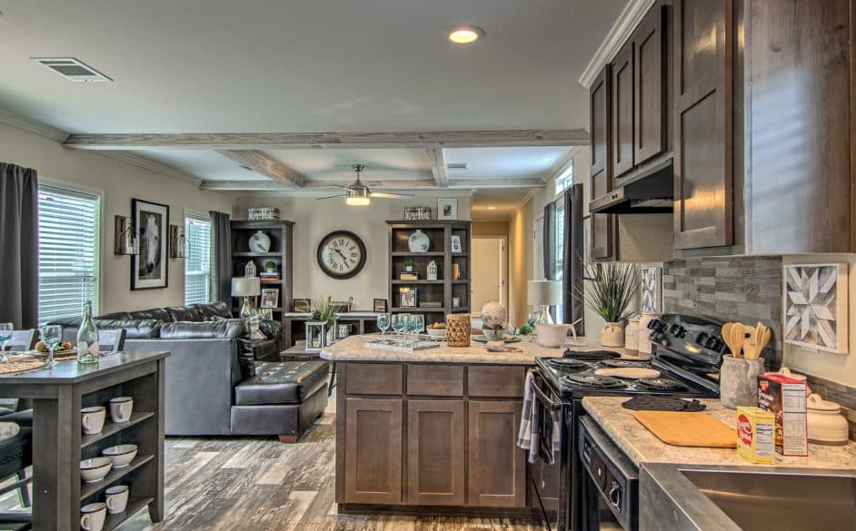 Gold spur 5616 kitchen home features