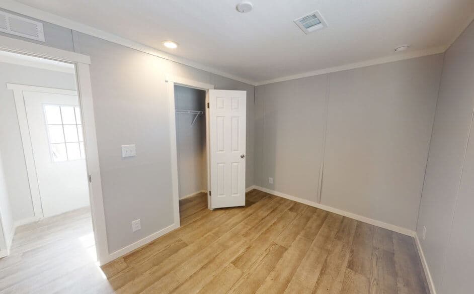 Park view 314p bedroom home features