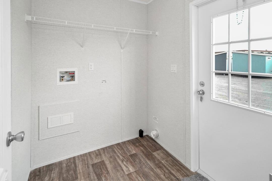 Laramie interior home features