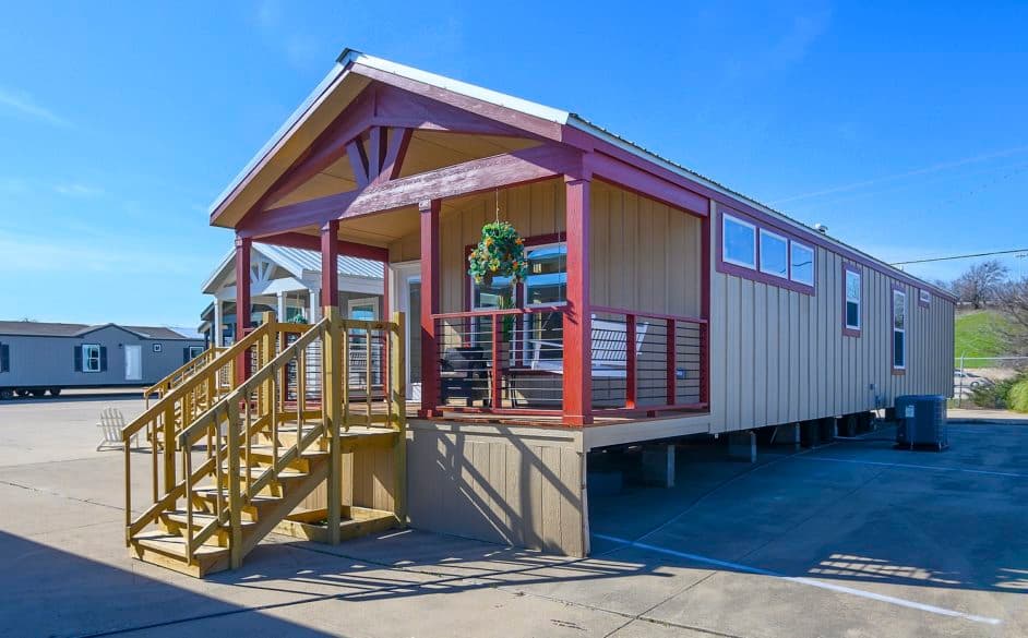 Heron j50ep8 hero, elevation, and exterior home features