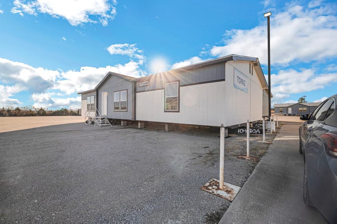 Topaz 28563a exterior home features