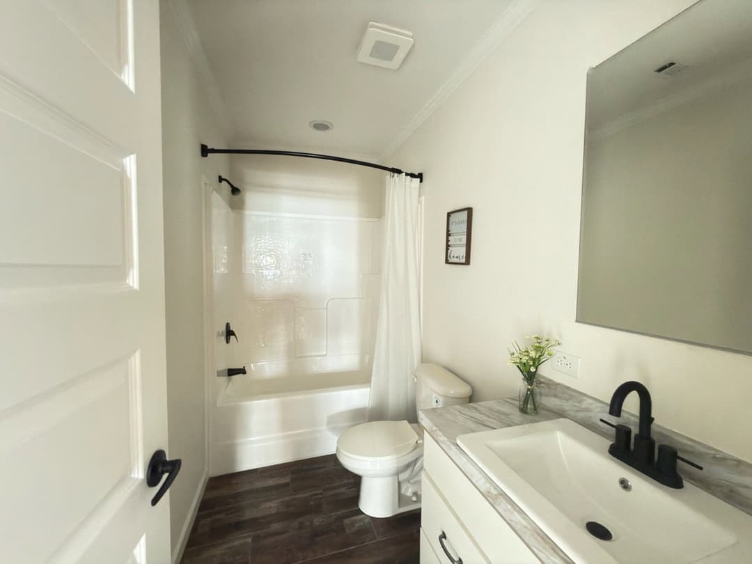 Aimon c bathroom home features