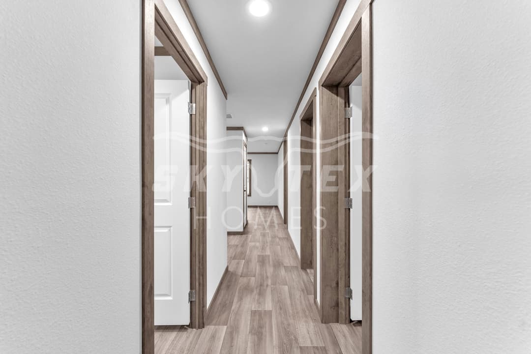 2633 fm 1332, jourdanton - 3.5 acres - pending interior home features