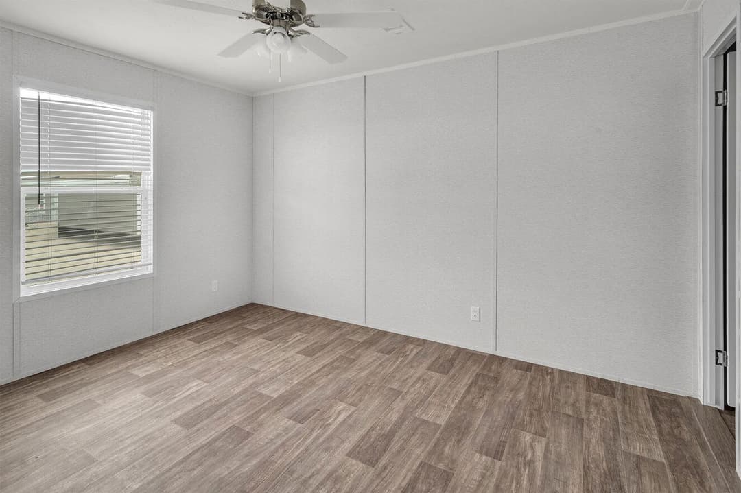 Dakota interior home features