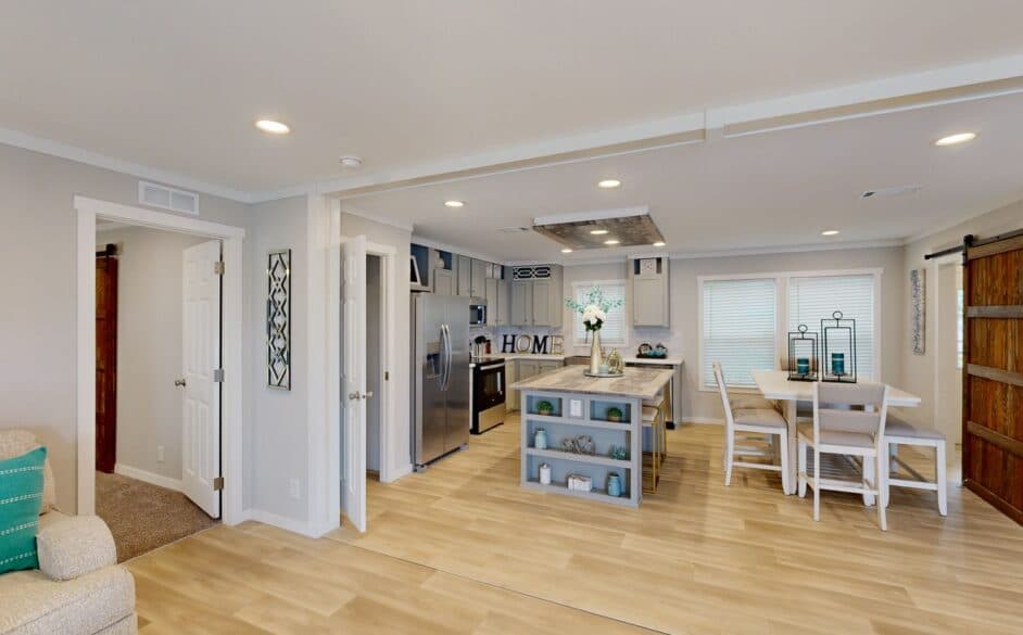 Vaquero t56p interior home features