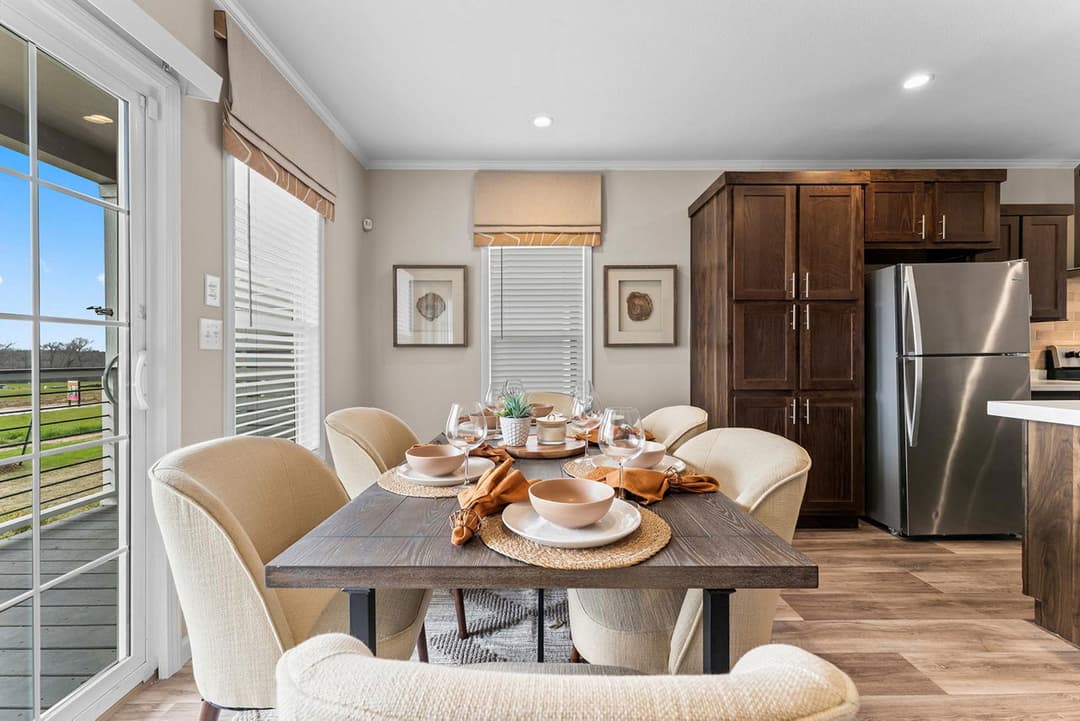 Innovation 2860s interior home features