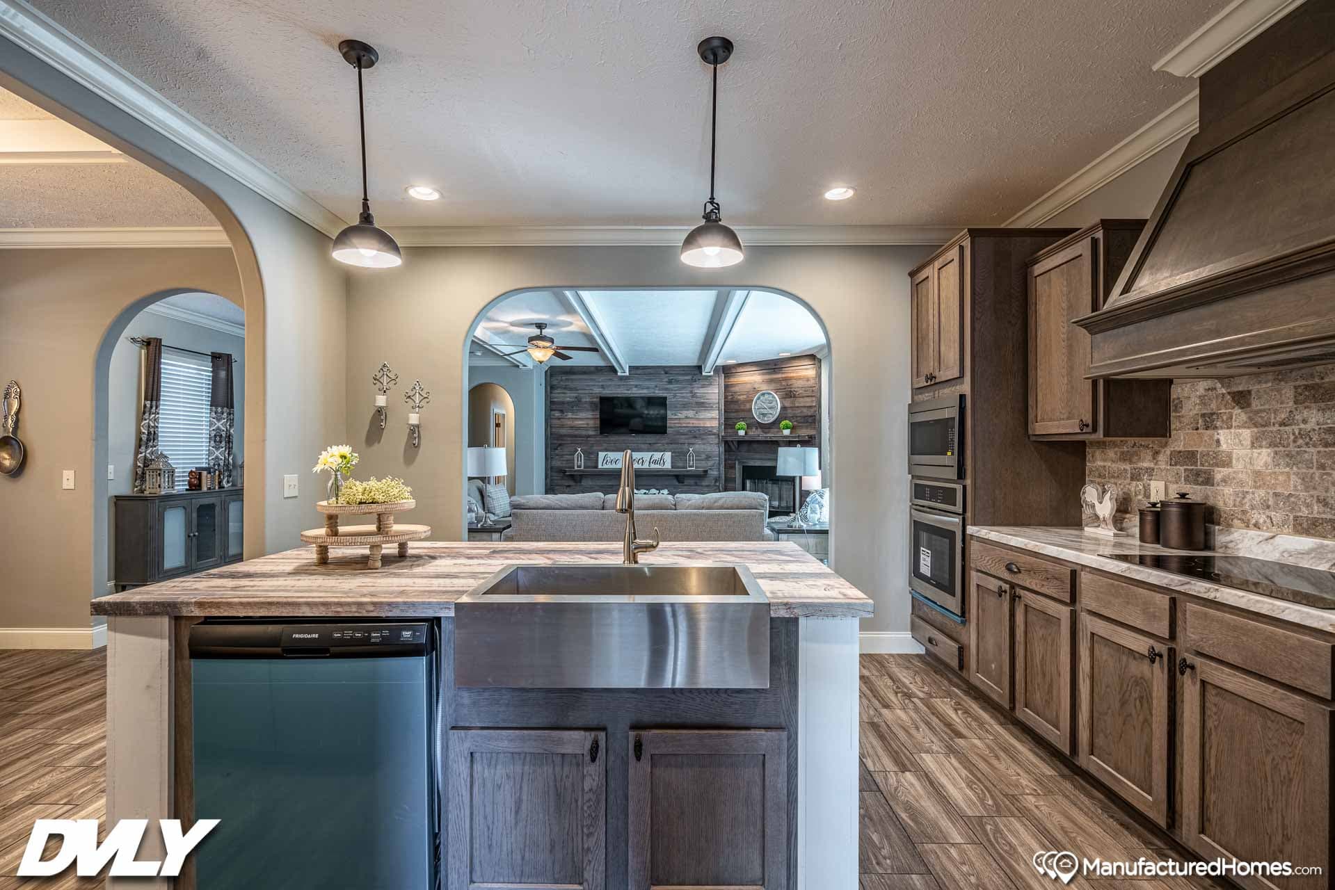 Briarritz kitchen home features