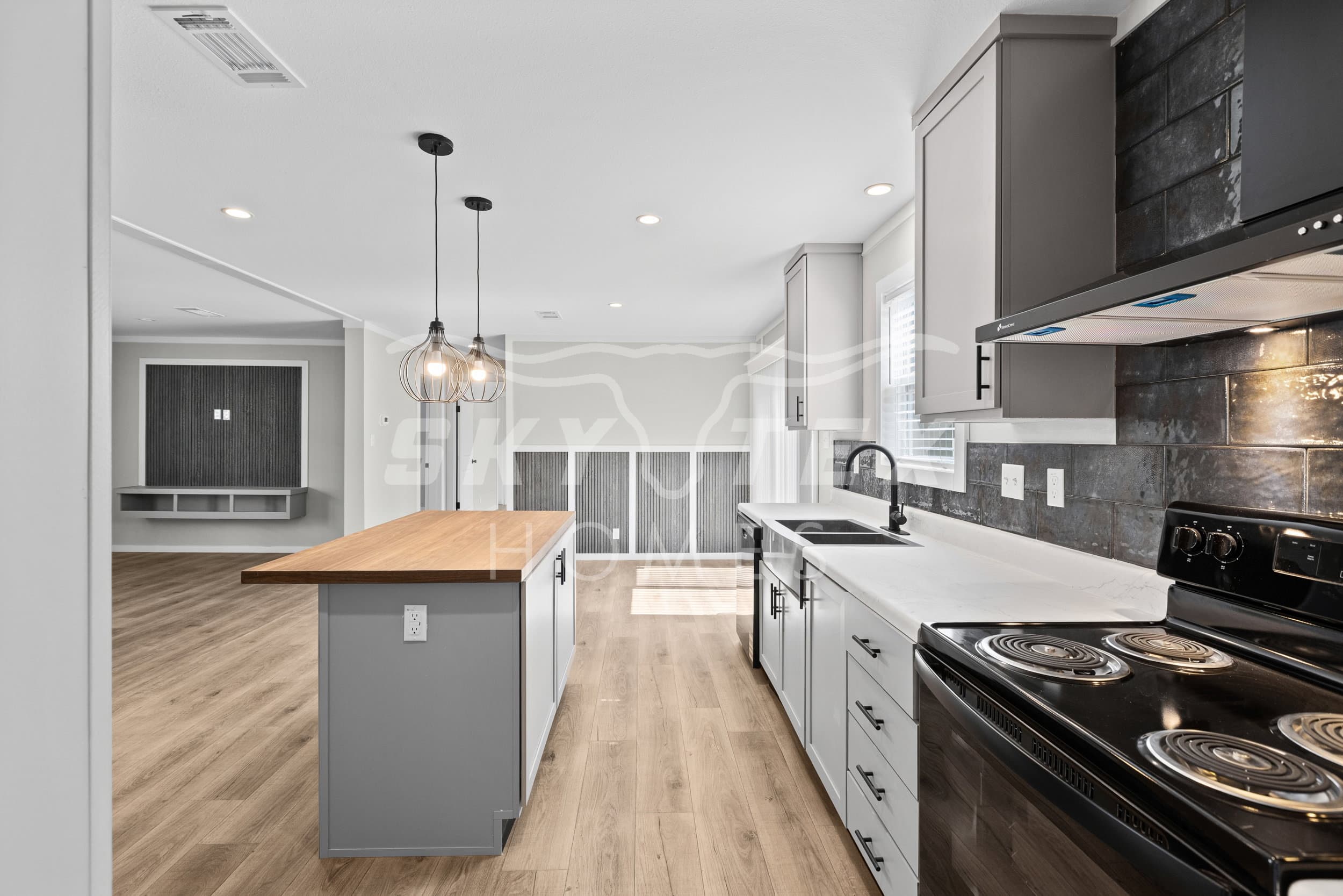 Gateway 2856a interior and kitchen home features