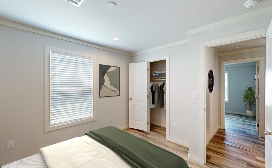 Emerald r48f bedroom home features