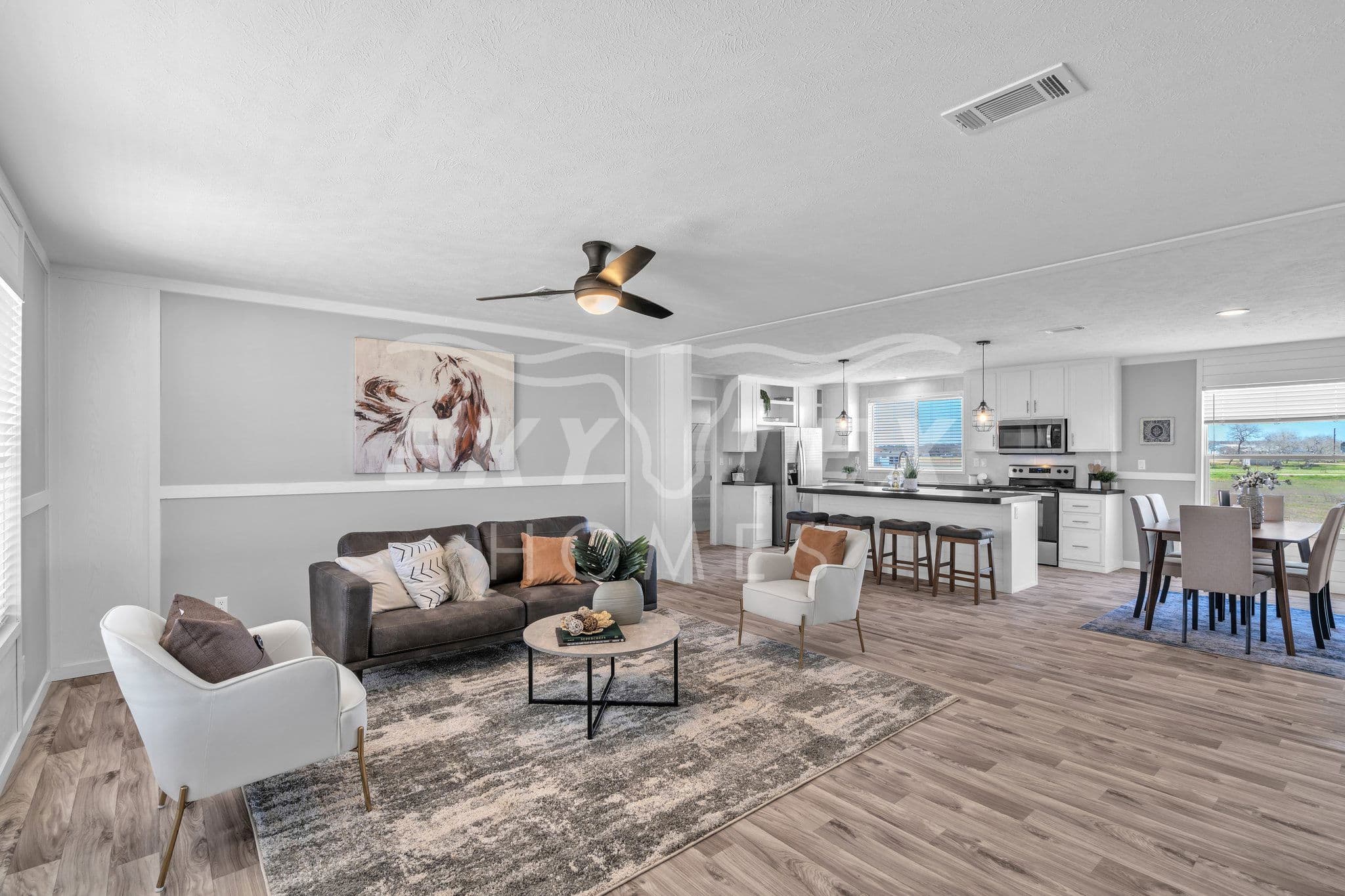 Valu maxx premier 32684e interior home features