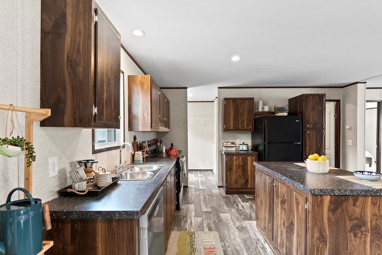 Prime hopkins 135 kitchen home features