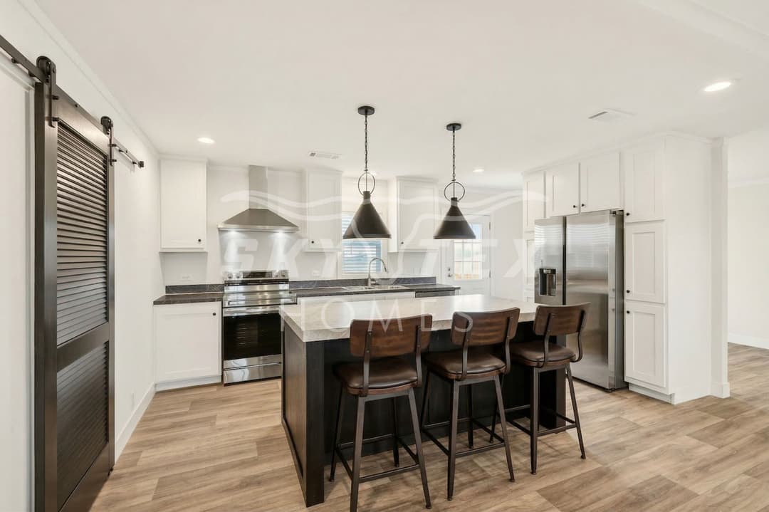 595 old phillipsburg road - 1.53 acres interior and kitchen home features