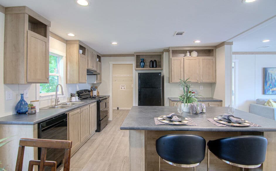 Corral 2354 kitchen home features