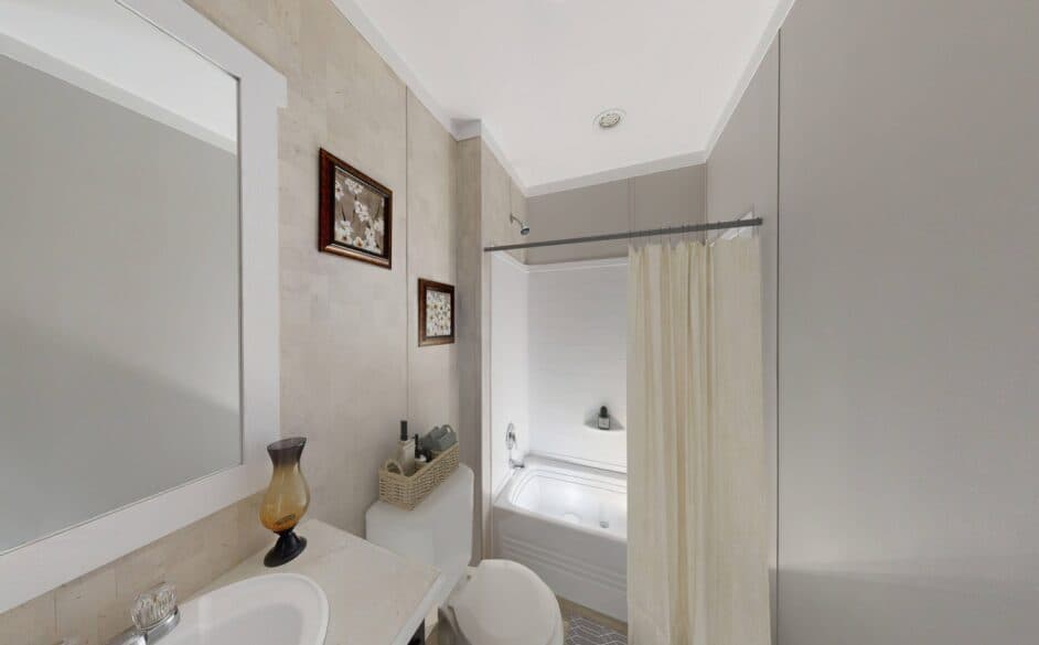 Frontier lodge t68s bathroom home features