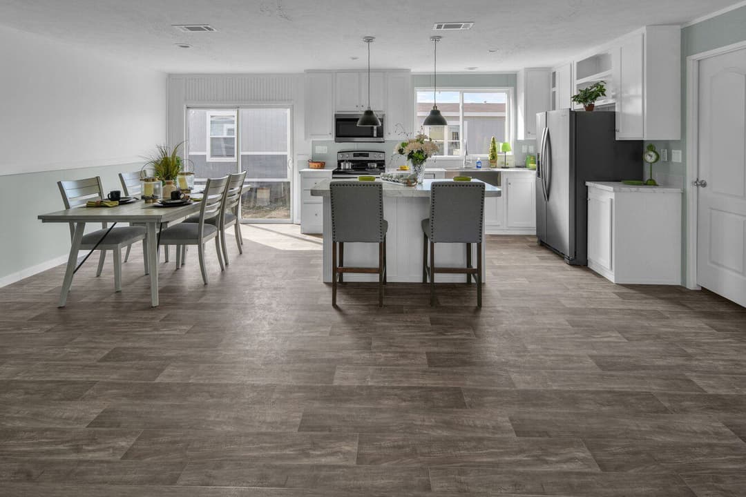 Hondo interior home features