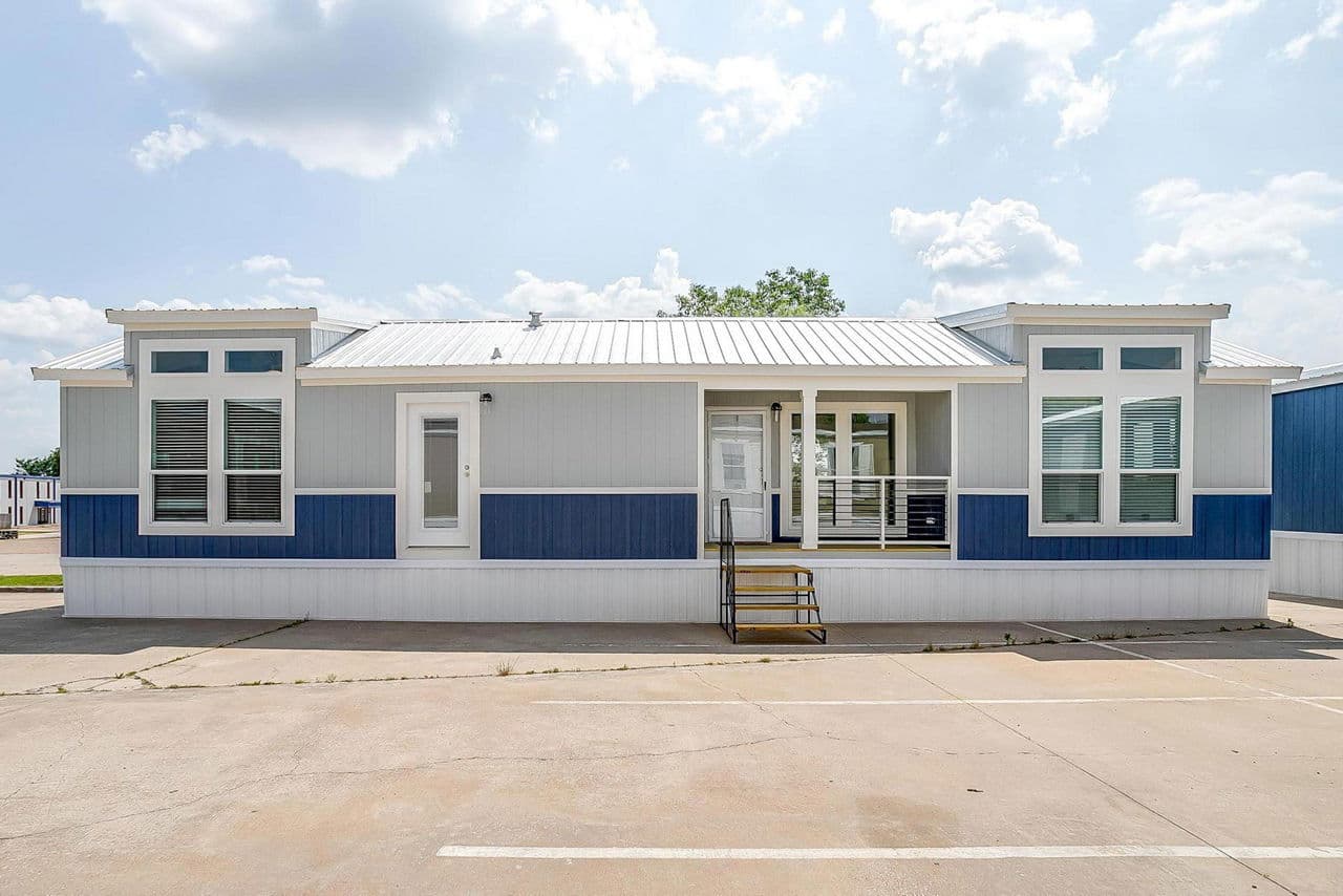 Innovation 1856h elevation and exterior home features