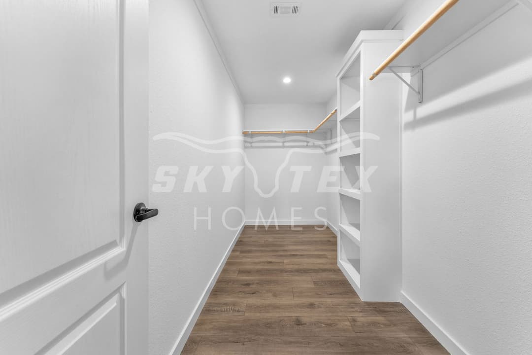 Ws3276h interior and bedroom home features