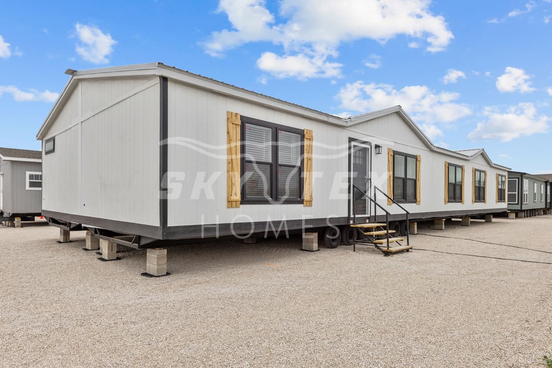 The swisher exterior home features