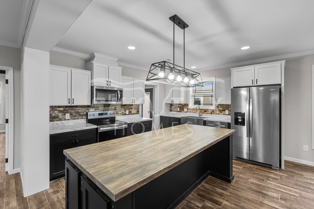 The woodside interior and kitchen home features