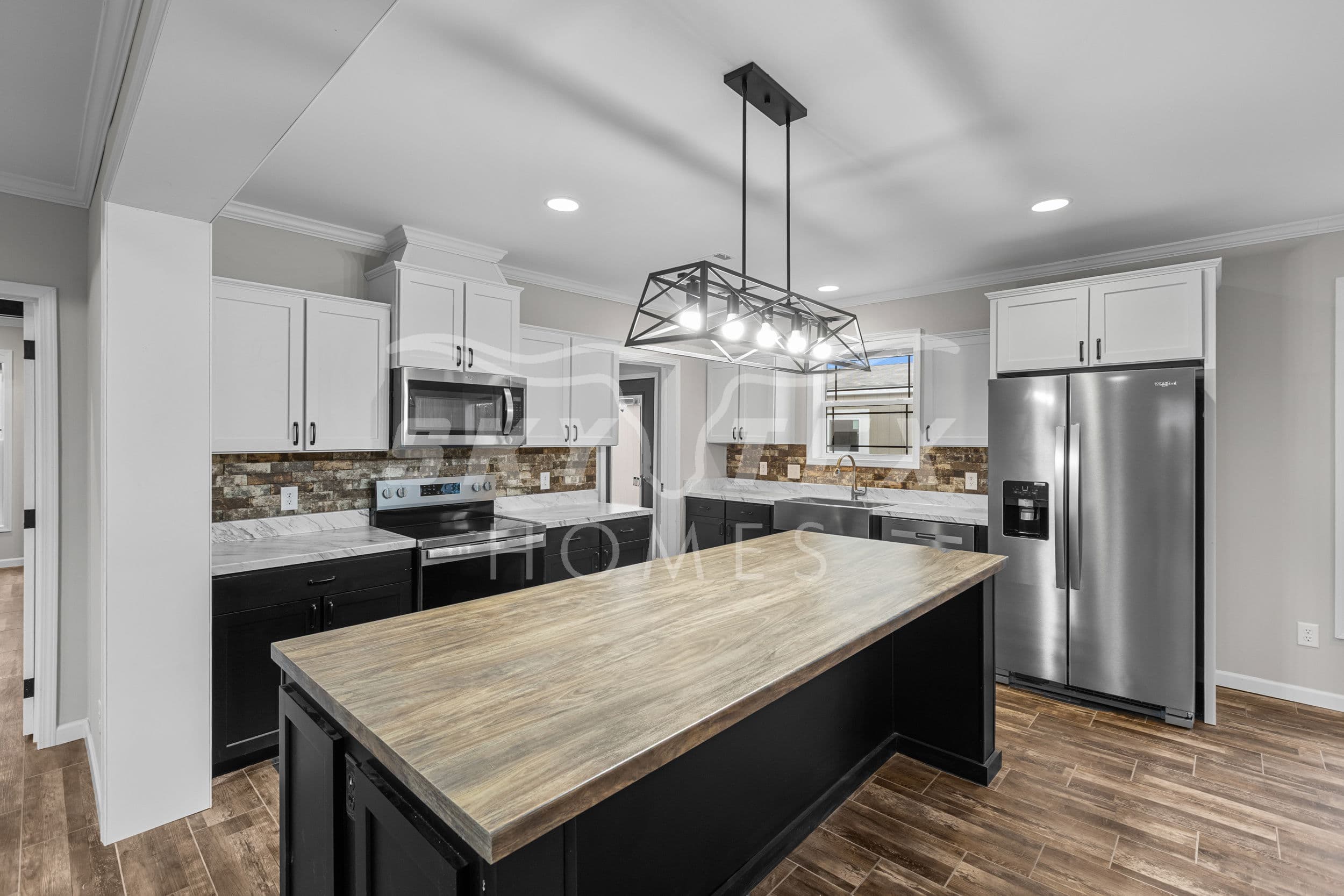 The woodside interior and kitchen home features