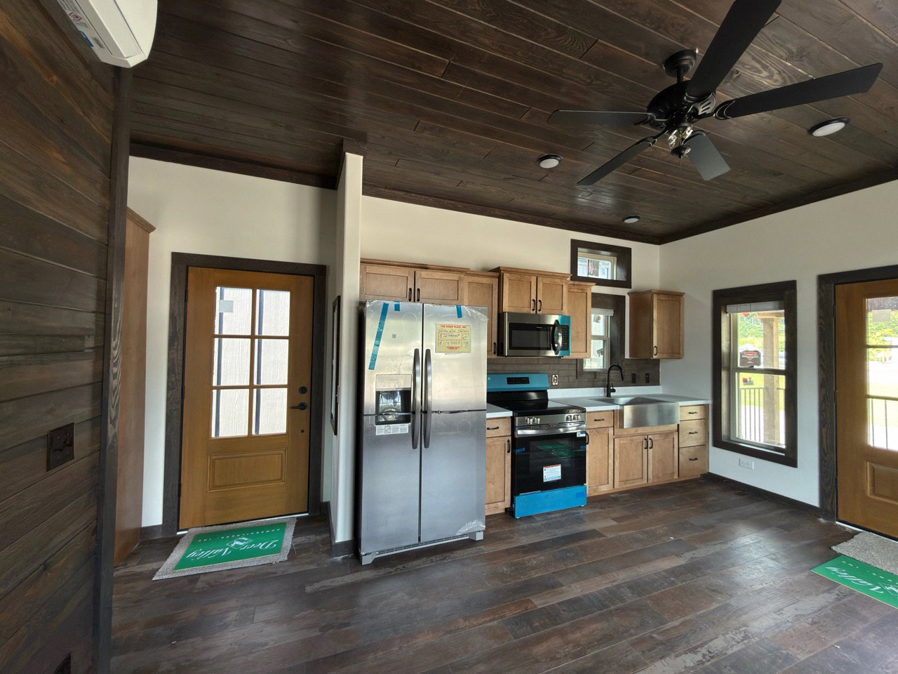 Cozy Cabin 2 photo 5
