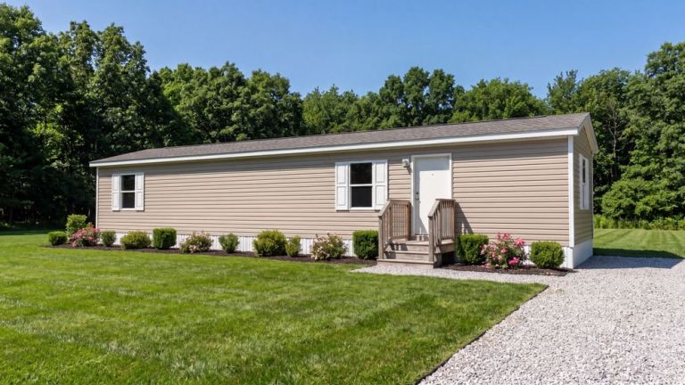 Elm single wide manufactured home