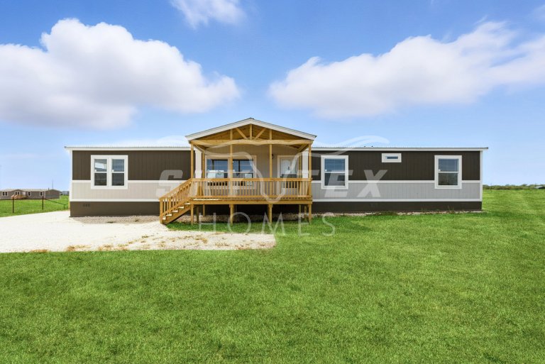 Land and home package at 2479 FM 1332, Jourdanton, La Parita Estates