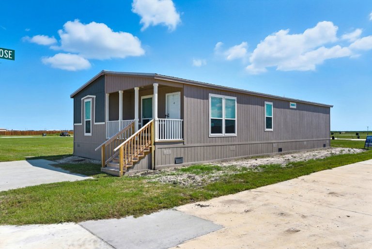NM2860L double wide manufactured home